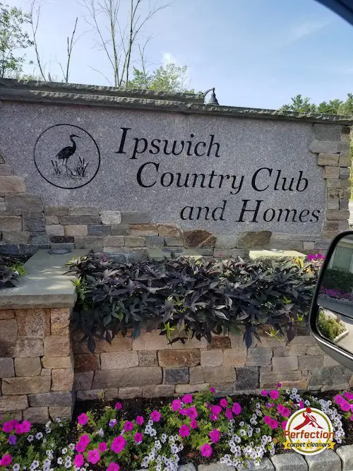 Shower cleaning residential 25 Choate lane Ipswich Ma. 01938 _ Perfection Carpet Cleaners