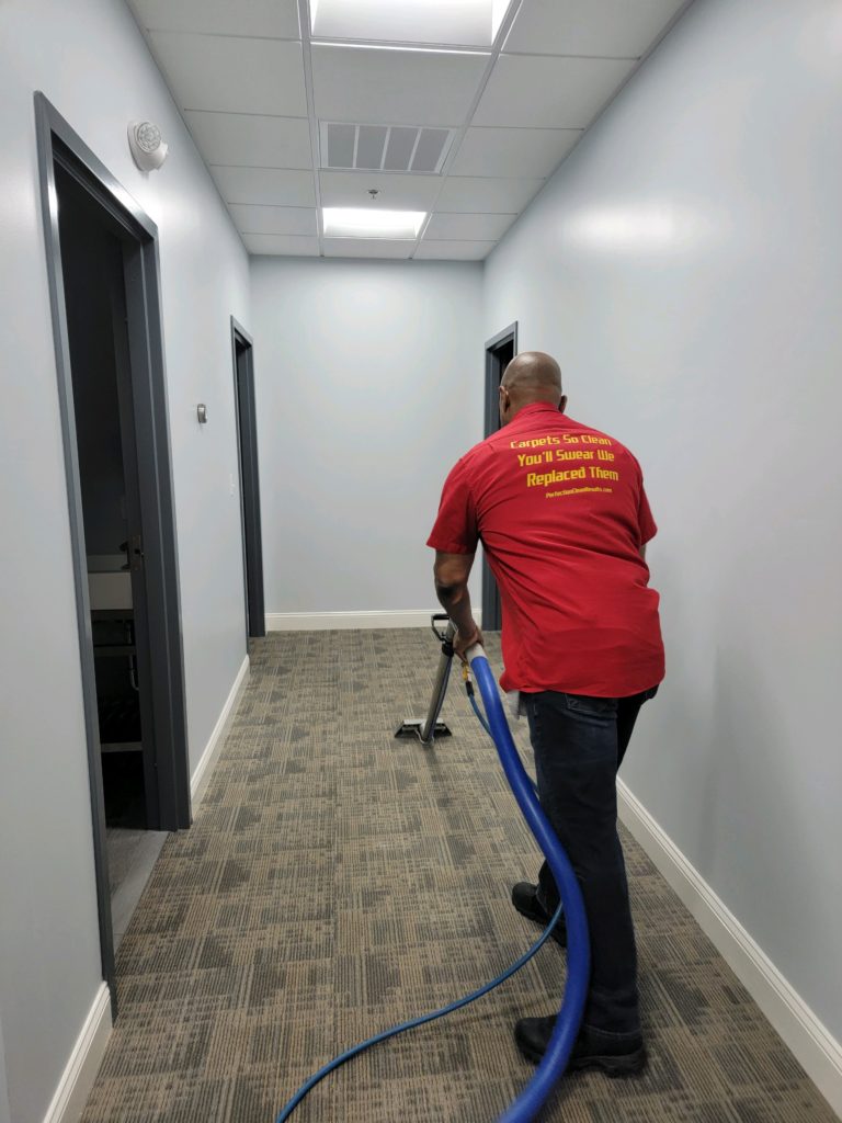 Commercial Hallway carpet cleaning HIghrise